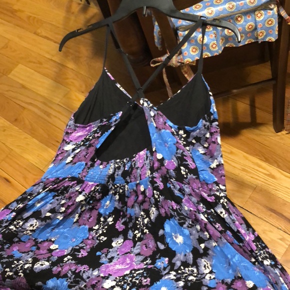 Free People summer top - Picture 2 of 3